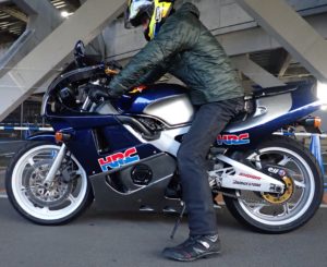 クシタニ　エクスプローラー メッシュ ジーンズ　36インチ　オートバイ　バイク クシタニの洗える革ジーンズ】エクスプローラージーンズを約3年間着用