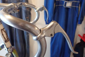 自転車1台が組みあがる全行程】60年代ロードレーサー レニヤーノ