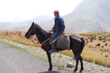 【Kyrgyz Republic episode 2】Osh; オシュの街へ