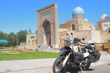 【Republic of Uzbekistan episode 2】青の古都 Samarqand; サマルカンド の美しき遺構たち~part.1 Shah i Zinda 廟群と Bibi Khanym モスク