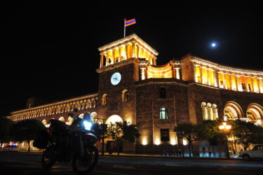 【Republic of Armenia episode 4】エレバンの街とか変なトンネルとか