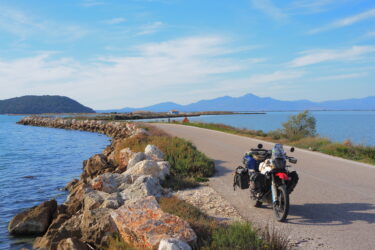 【Hellenic Republic episode10】イピロスの中世首都 Arta; アルタの街と アンブラキコス湾に浮かぶ道