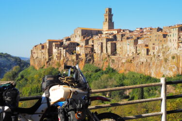 【Italian Republic episode17】Tuscany; トスカーナをゆく Pitigliano; ピティリアーノの街と Saturnia; サトゥルニアの天然温泉